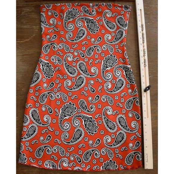 Urban Outfitters Orange/Red Paisley Print Strapless Tube Knit Dress - Picture 6 of 6